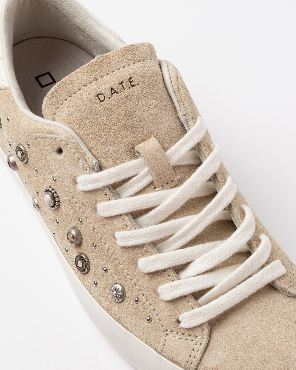 Hill Low STUDS BEJ