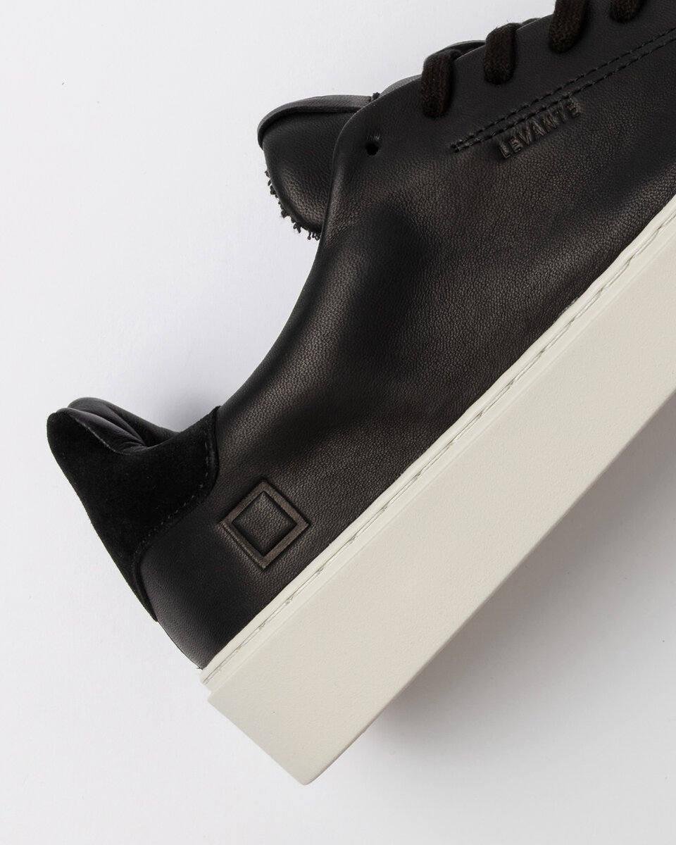 Levante SOFT BLACK